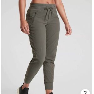 Athleta Trekkie North Jogger Pants Olive Green Size 0